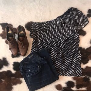 Luxe Apothetique off the shoulder top